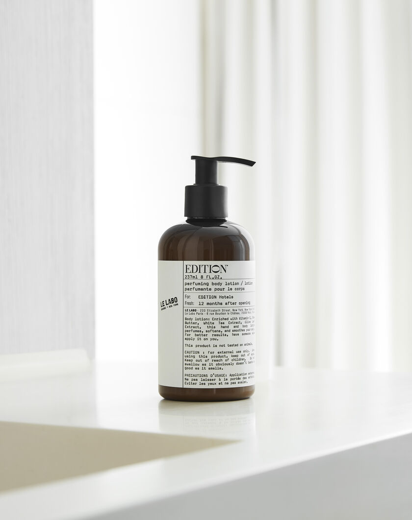 Le Labo Body Lotion thumbnail number 1
